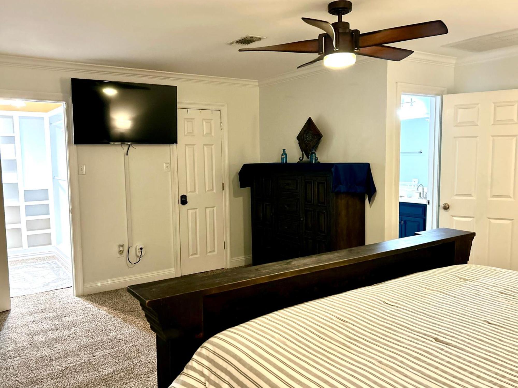 4/3 Home Centrally Located, Beach, Casino, Airport, Dining, Golfing, Shopping, Entertainment Gulfport Eksteriør billede