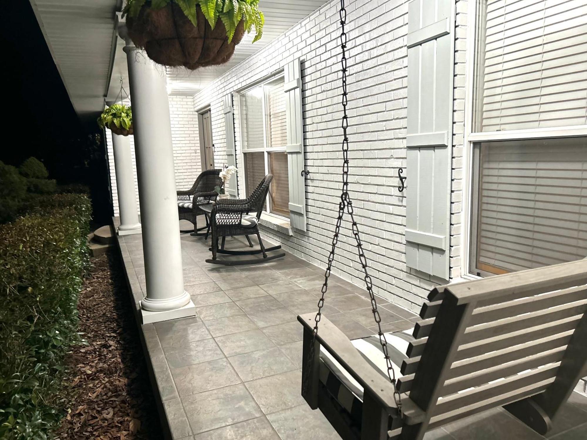4/3 Home Centrally Located, Beach, Casino, Airport, Dining, Golfing, Shopping, Entertainment Gulfport Eksteriør billede
